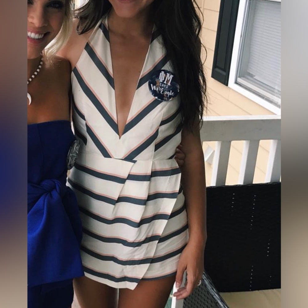 Saylor halter romper. Size xs